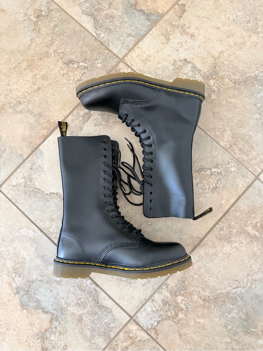 Dr. Martens 1914 Black Smooth Leather 14 Eye  Boots